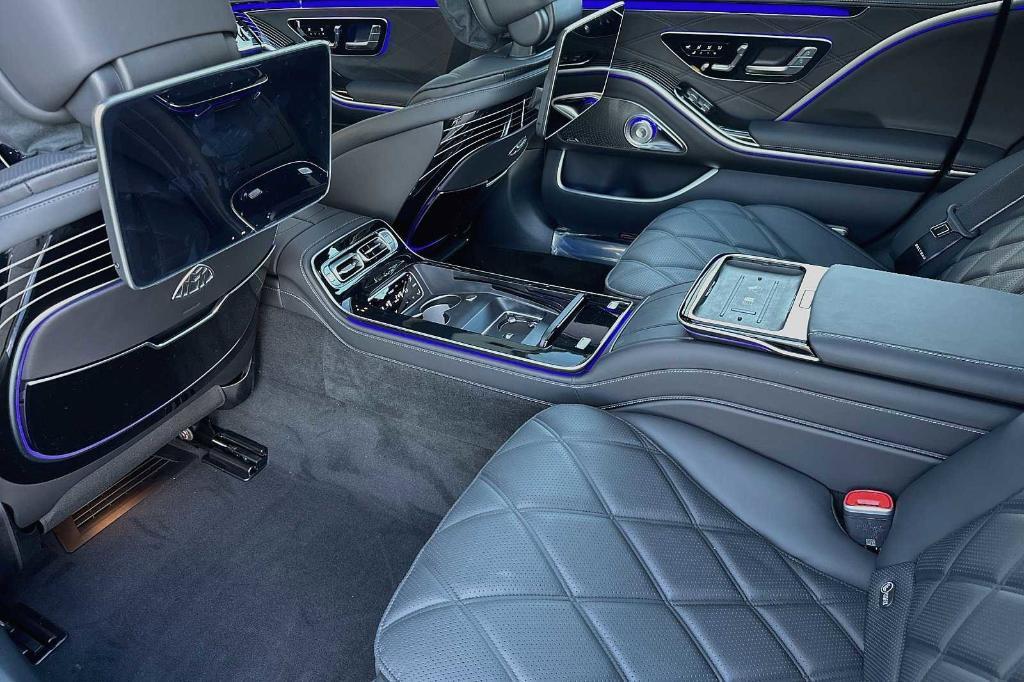 new 2024 Mercedes-Benz Maybach S 580 car, priced at $212,501
