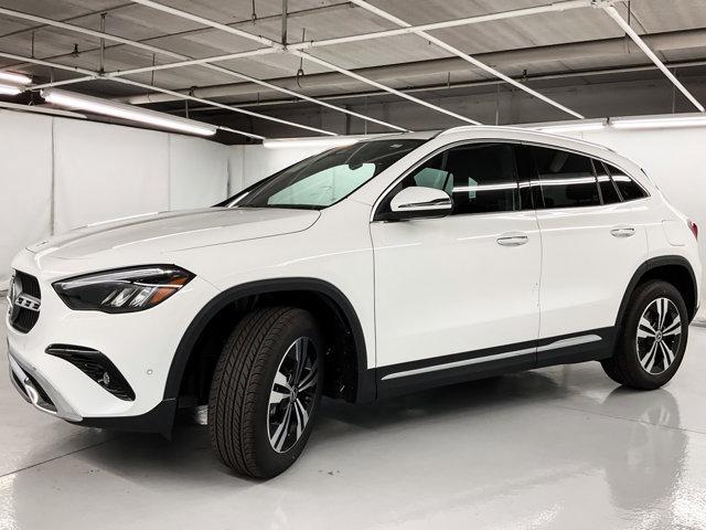 new 2025 Mercedes-Benz GLA 250 car, priced at $44,620