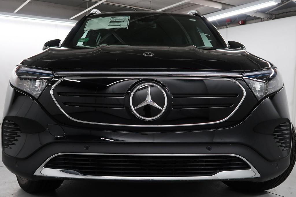 new 2023 Mercedes-Benz EQB 300 car, priced at $62,502