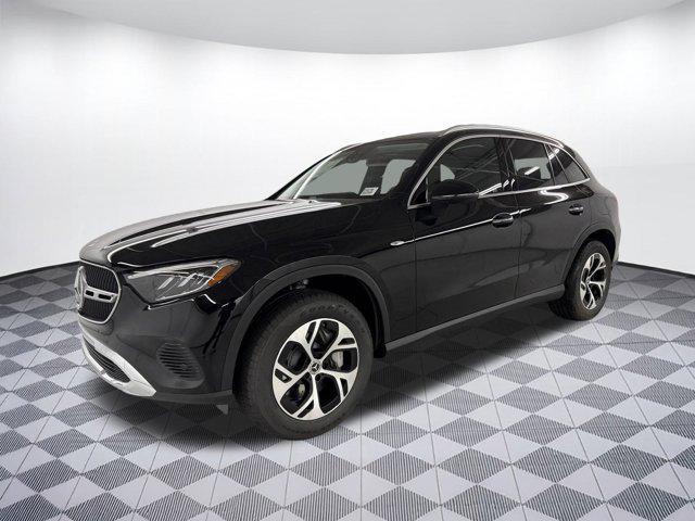 new 2025 Mercedes-Benz GLC 350e car, priced at $61,085