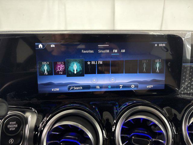 new 2025 Mercedes-Benz GLB 250 car, priced at $46,985