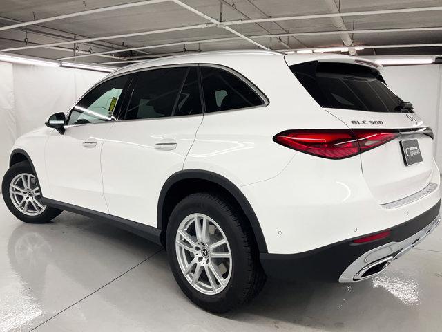 new 2025 Mercedes-Benz GLC 300 car, priced at $51,125