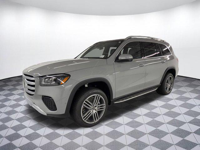 new 2025 Mercedes-Benz GLS 450 car