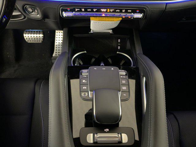 new 2026 Mercedes-Benz GLS 580 car