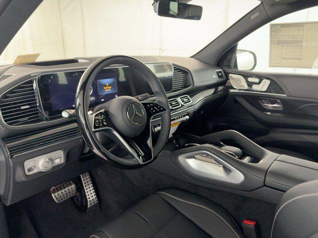 new 2026 Mercedes-Benz GLS 580 car