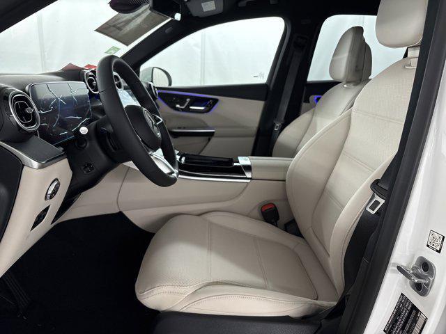 new 2025 Mercedes-Benz GLC 350e car, priced at $61,700