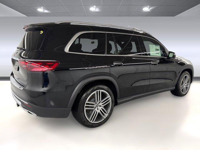 new 2025 Mercedes-Benz GLS 450 car