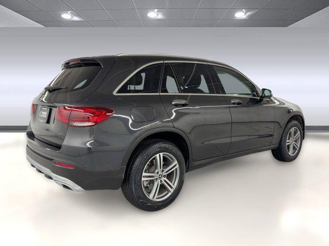 used 2022 Mercedes-Benz GLC 300 car, priced at $30,999