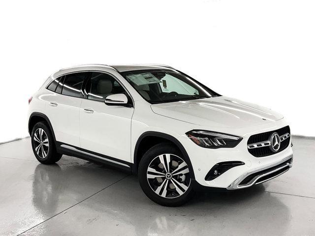 new 2025 Mercedes-Benz GLA 250 car, priced at $44,620