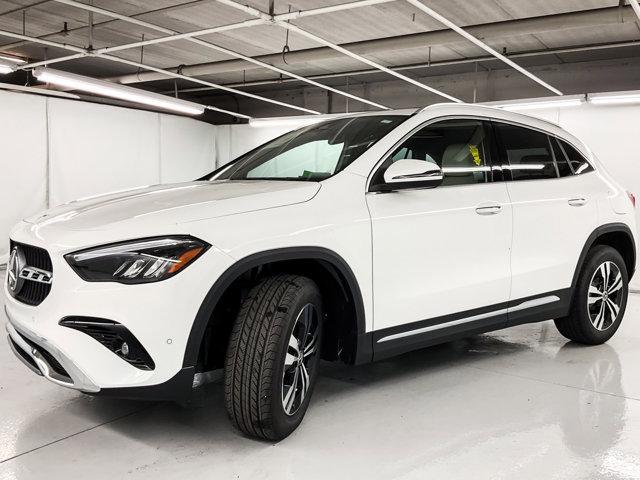 new 2025 Mercedes-Benz GLA 250 car, priced at $44,620