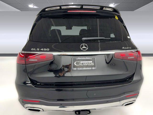 new 2026 Mercedes-Benz GLS 450 car