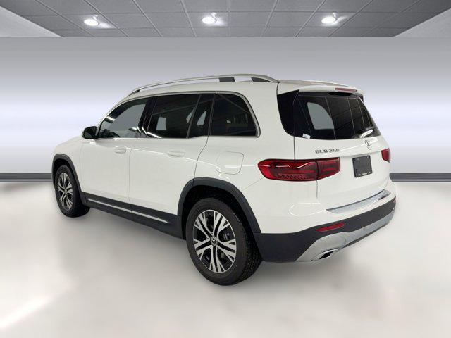 new 2026 Mercedes-Benz GLB 250 car, priced at $47,265