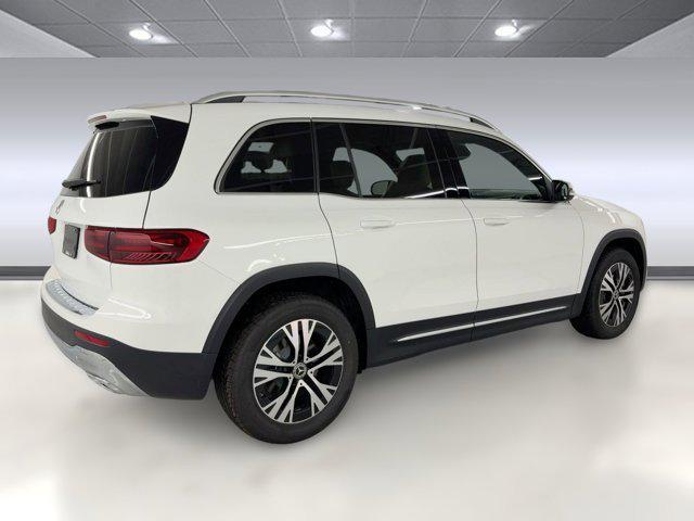 new 2026 Mercedes-Benz GLB 250 car, priced at $47,265