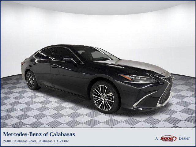 used 2024 Lexus ES 300h car, priced at $40,999