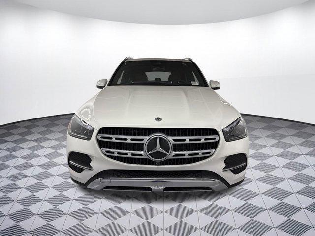 new 2025 Mercedes-Benz GLE 450 car, priced at $77,535