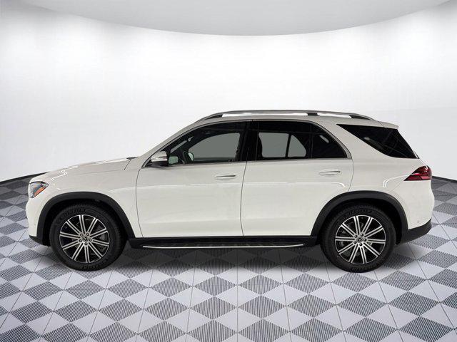 new 2025 Mercedes-Benz GLE 450 car, priced at $77,535