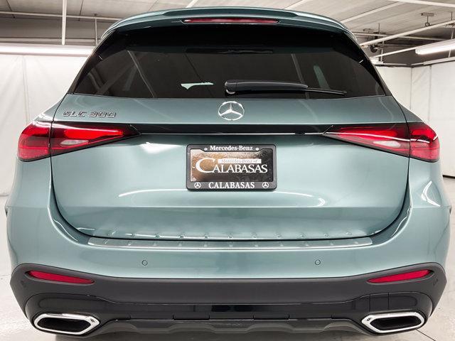 new 2025 Mercedes-Benz GLC 300 car, priced at $59,645