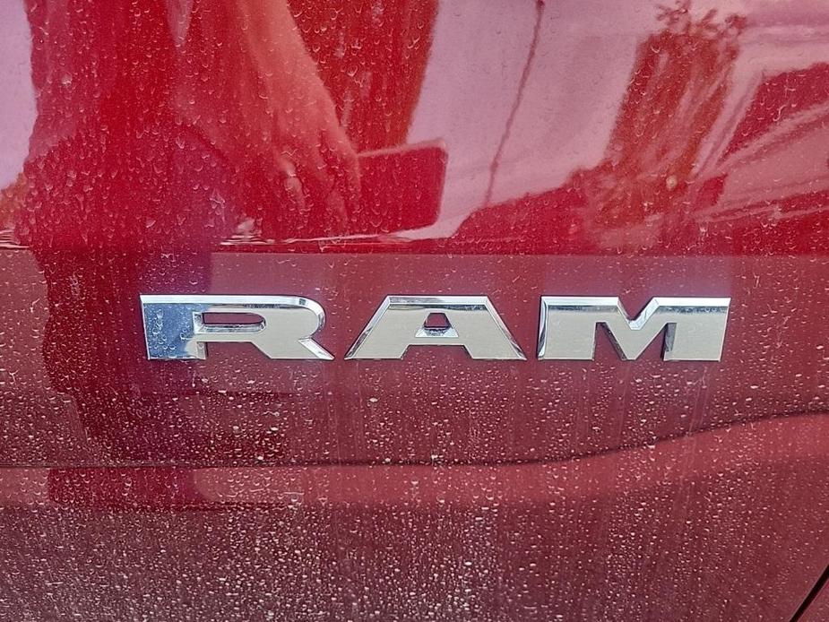 new 2025 Ram 1500 car, priced at $58,380