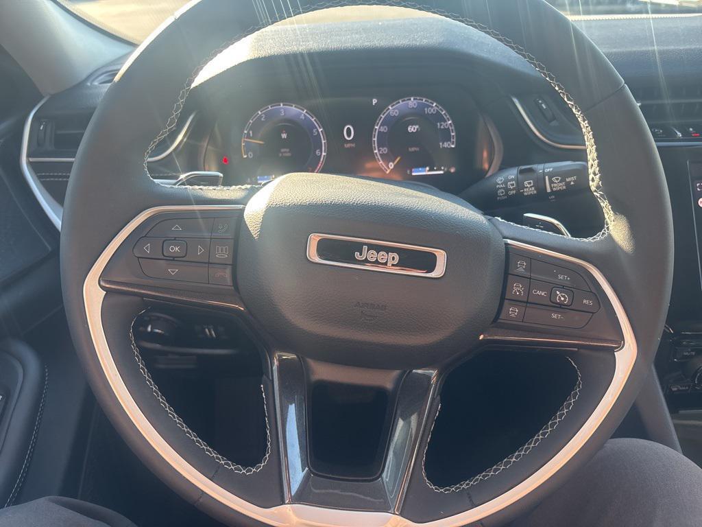 used 2023 Jeep Grand Cherokee car, priced at $32,600