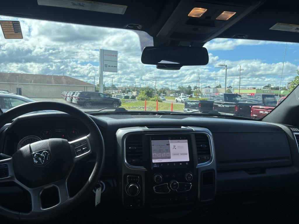 used 2022 Ram 1500 Classic car, priced at $32,400