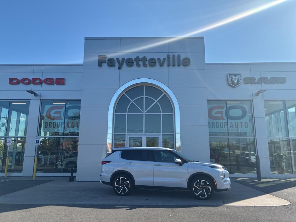 used 2024 Mitsubishi Outlander car, priced at $24,200