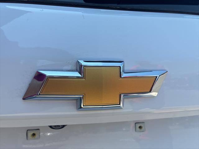 used 2022 Chevrolet Equinox car, priced at $24,900