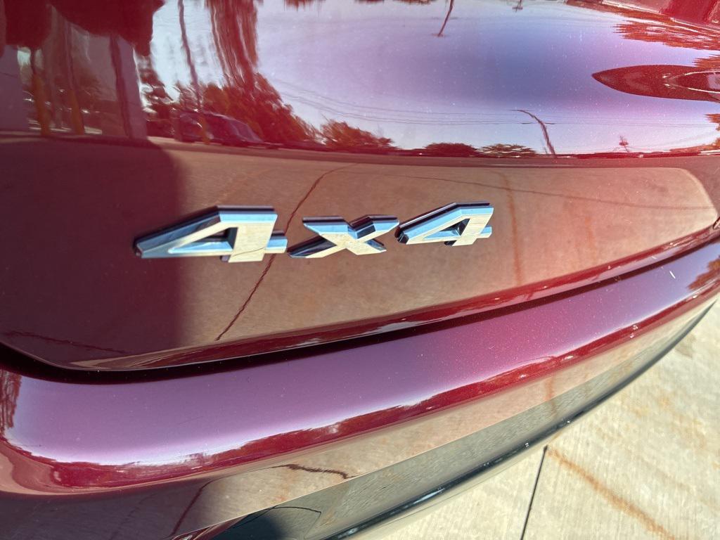 used 2022 Jeep Compass car, priced at $25,000