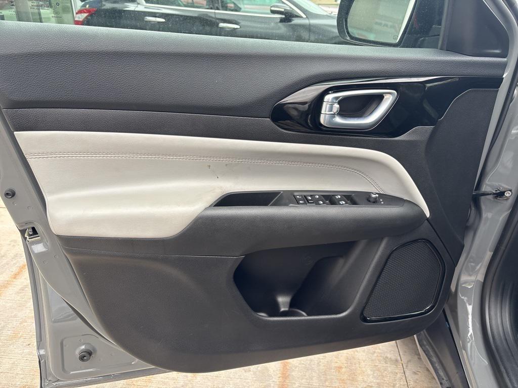 used 2024 Jeep Compass car, priced at $25,300