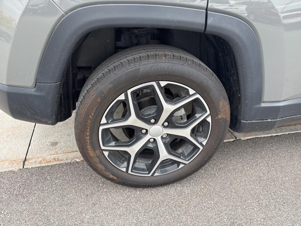 used 2024 Jeep Compass car, priced at $25,300