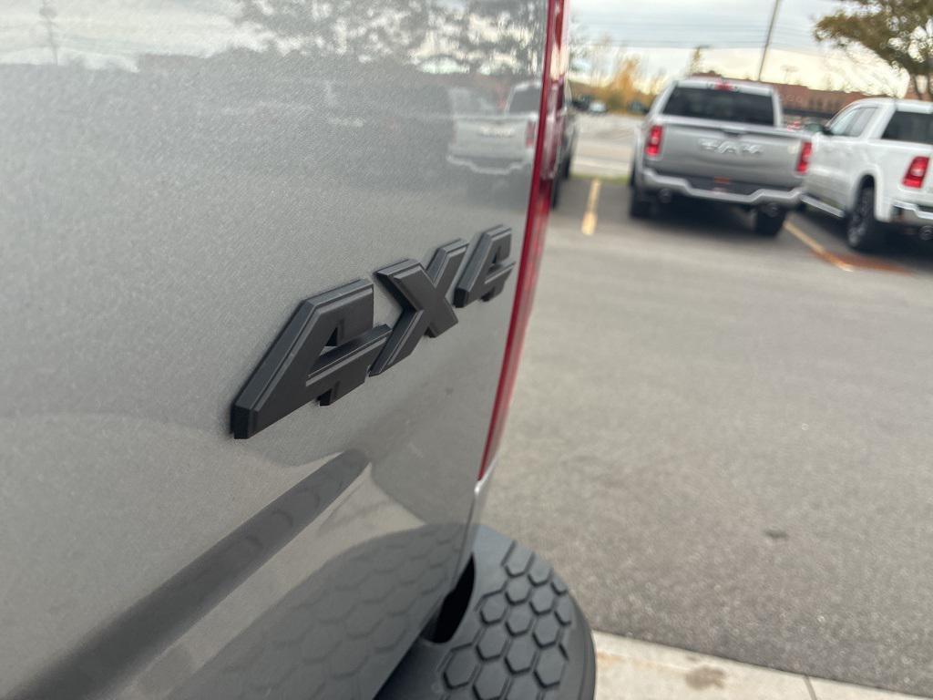 used 2022 Ram 1500 Classic car, priced at $32,900