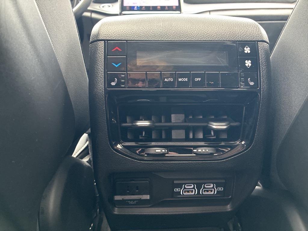 used 2022 Jeep Grand Cherokee L car, priced at $34,900