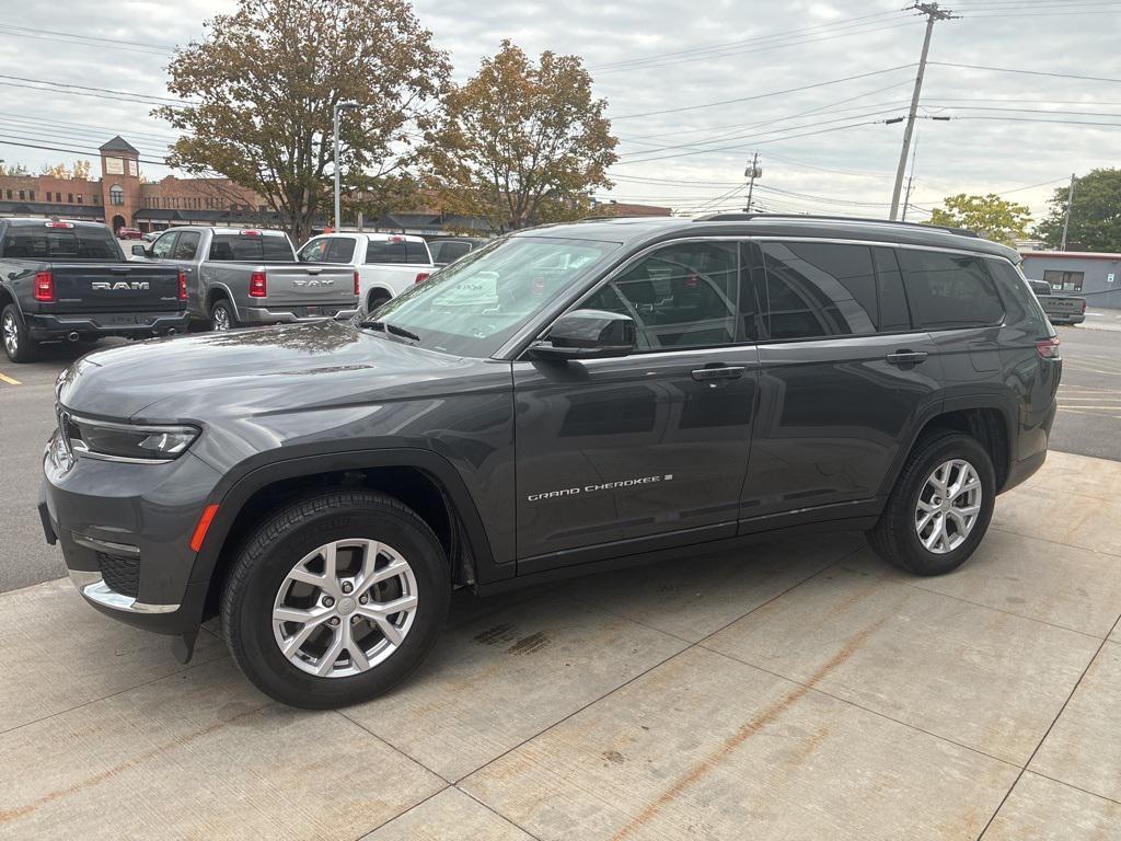 used 2022 Jeep Grand Cherokee L car, priced at $34,900