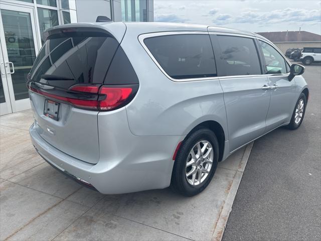 used 2023 Chrysler Pacifica car, priced at $26,000