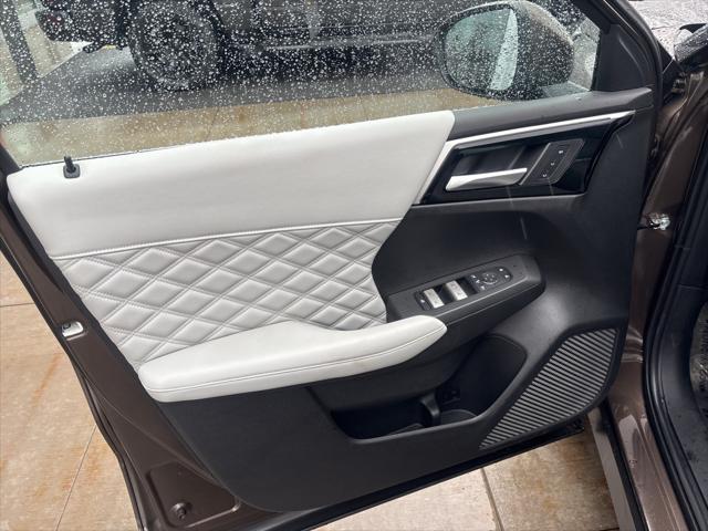 used 2022 Mitsubishi Outlander car, priced at $26,400