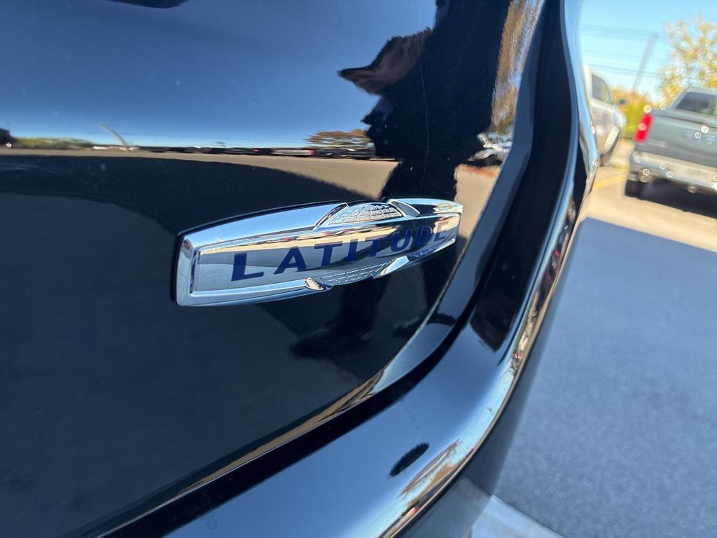 used 2022 Jeep Compass car, priced at $23,700