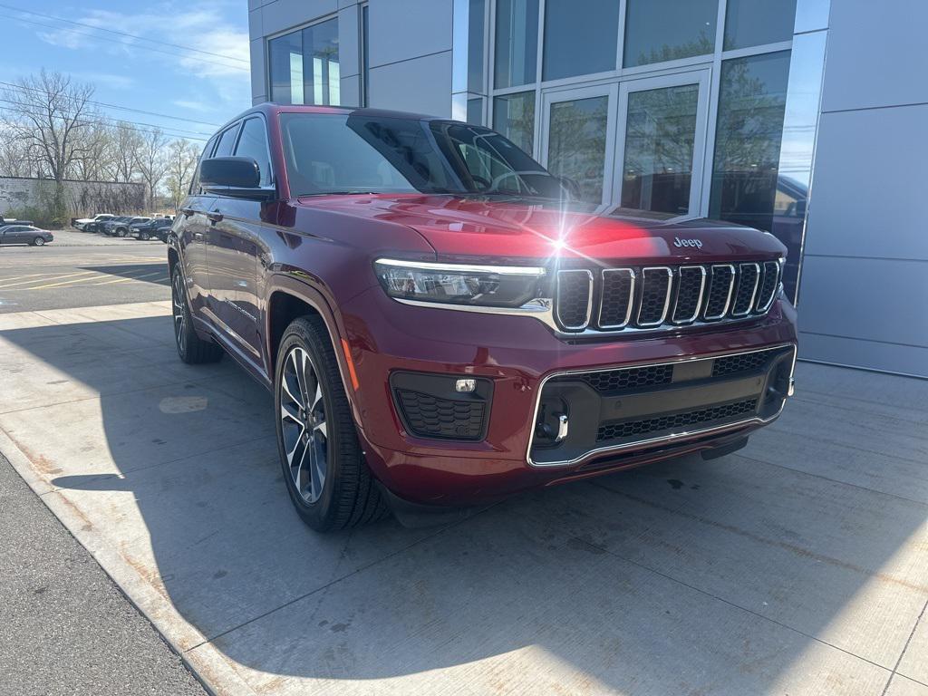 used 2023 Jeep Grand Cherokee car, priced at $38,200