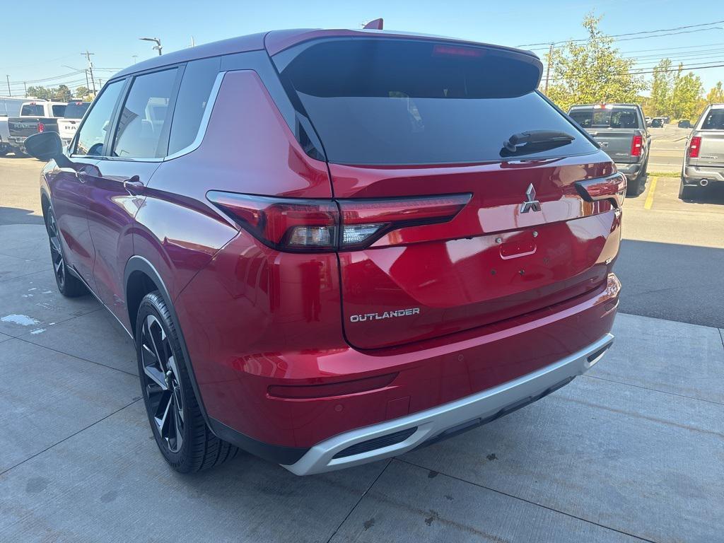 used 2024 Mitsubishi Outlander car, priced at $24,000