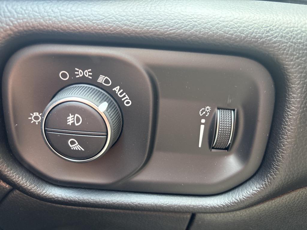 new 2025 Ram 2500 car, priced at $60,720