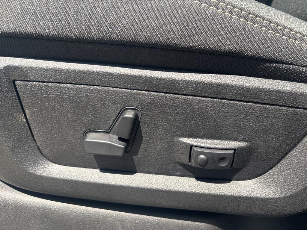 new 2025 Ram 2500 car, priced at $60,720