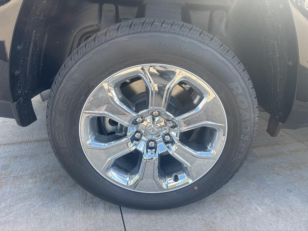 new 2025 Ram 1500 car, priced at $58,325