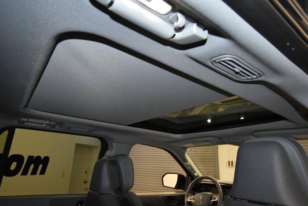 used 2018 Lincoln Navigator car, priced at $30,785