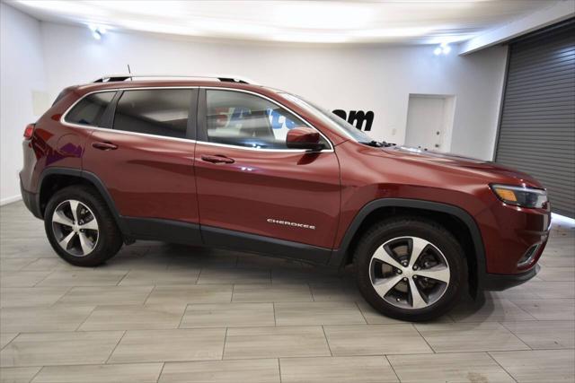 used 2019 Jeep Cherokee car, priced at $13,837