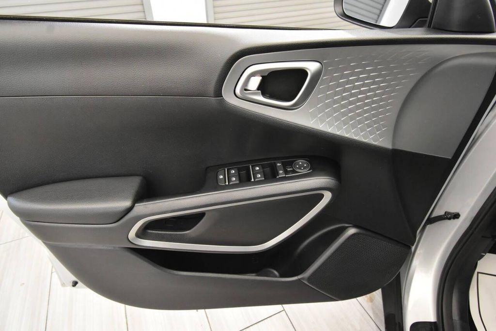 used 2021 Kia Soul car, priced at $13,895