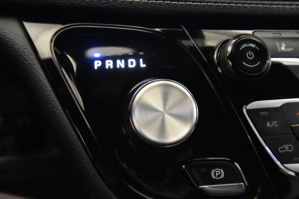 used 2023 Chrysler Pacifica Hybrid car, priced at $22,354