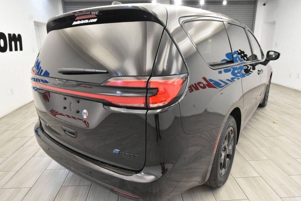 used 2023 Chrysler Pacifica Hybrid car, priced at $22,354