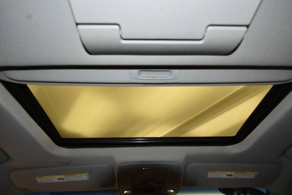 used 2018 GMC Yukon car, priced at $30,985