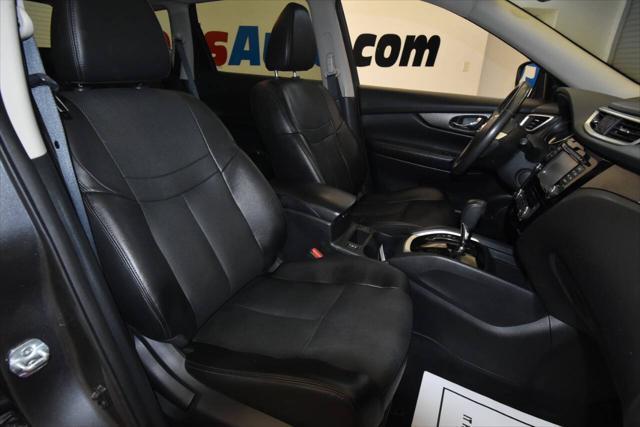 used 2016 Nissan Rogue car