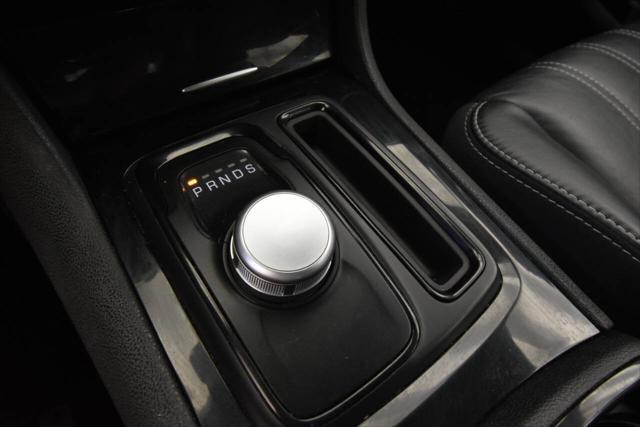 used 2021 Chrysler 300 car