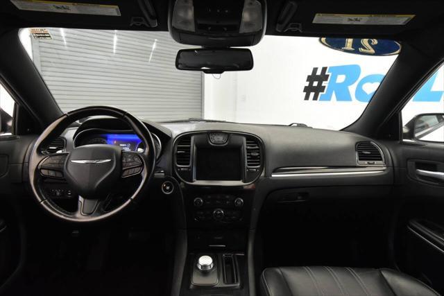 used 2021 Chrysler 300 car