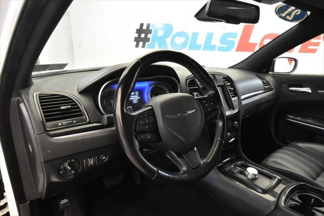 used 2021 Chrysler 300 car